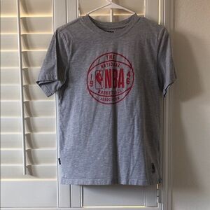 NBA Gray and Red Kids Short Sleeve Tee